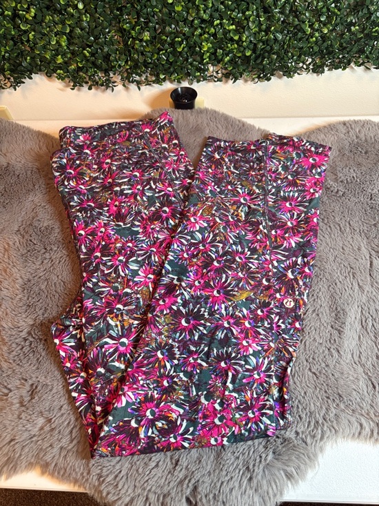lululemon athletica Pants - lululemon athletica Floral Print Leggings Size 12